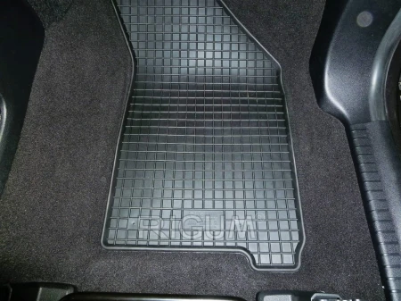 338880